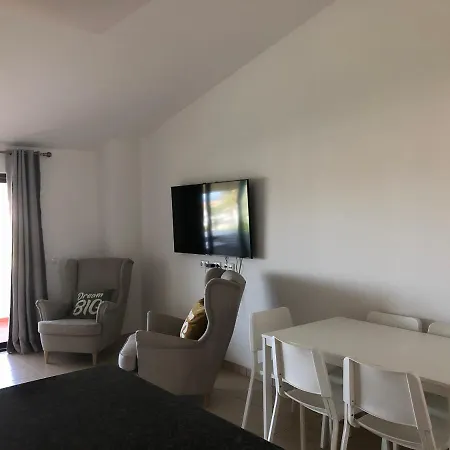 Victory Village Apartment *